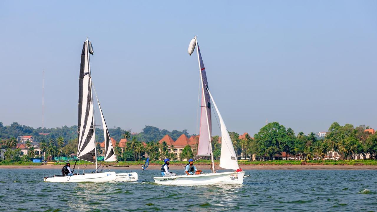 Grand Hyatt Goa Hotel Bambolim Bagian luar foto